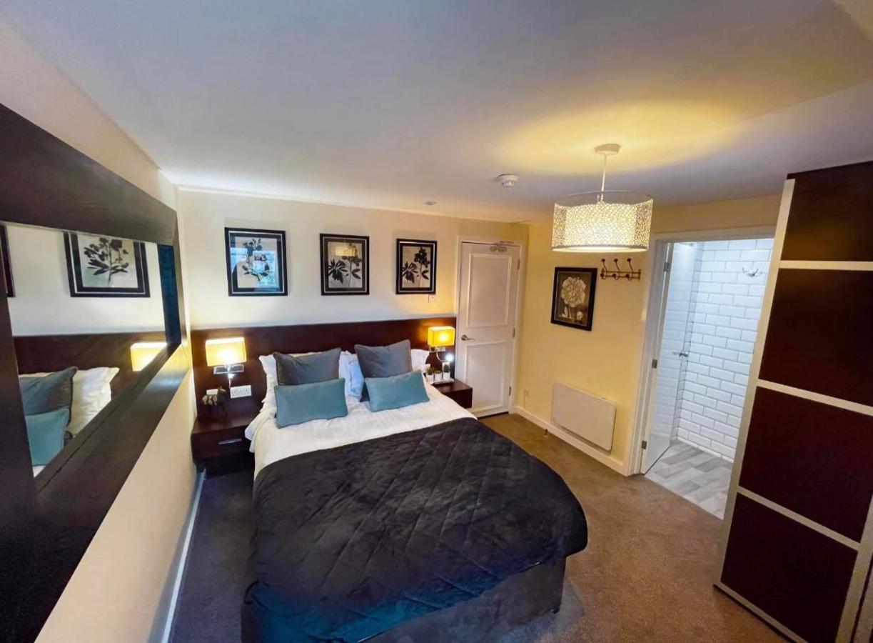 The High Flyer Hotell Ely Eksteriør bilde